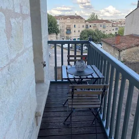 Appartement T2 Parfaitement Situe Au Pied De La Cathedrale à Périgueux Extérieur photo